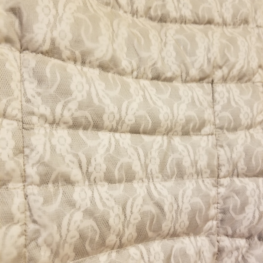 Eddie Bauer Lace Patterned Down Puffer Jacket - image 2